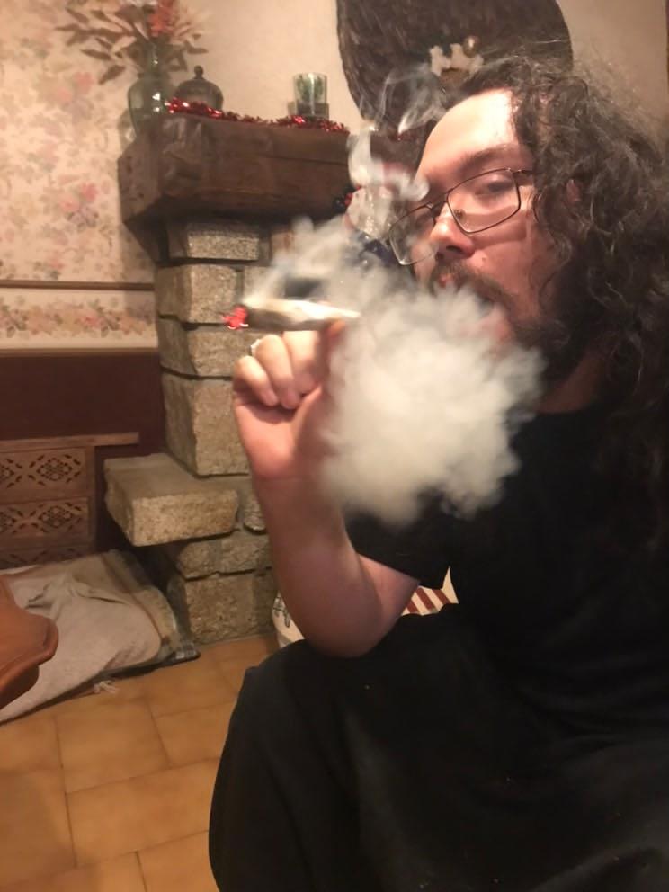 Profil de Lassine, 19 ans, Trans à Roder