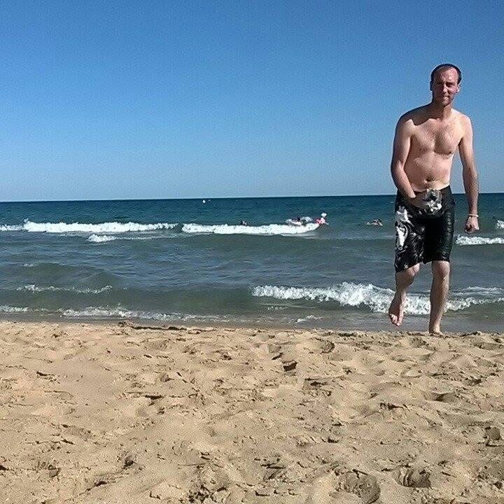 Profil de Hadj, 46 ans, Trans à Roder